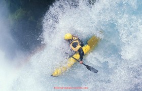 JRS低调看球-世俱杯球员伤病恢复路径与俱乐部医疗系统协同机制